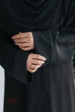 ⁦عباية color block 024⁩ - الصورة ⁦2⁩